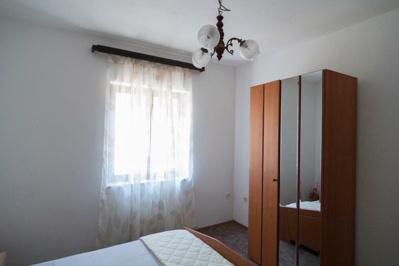 Apartments Ivana Postira Extérieur photo